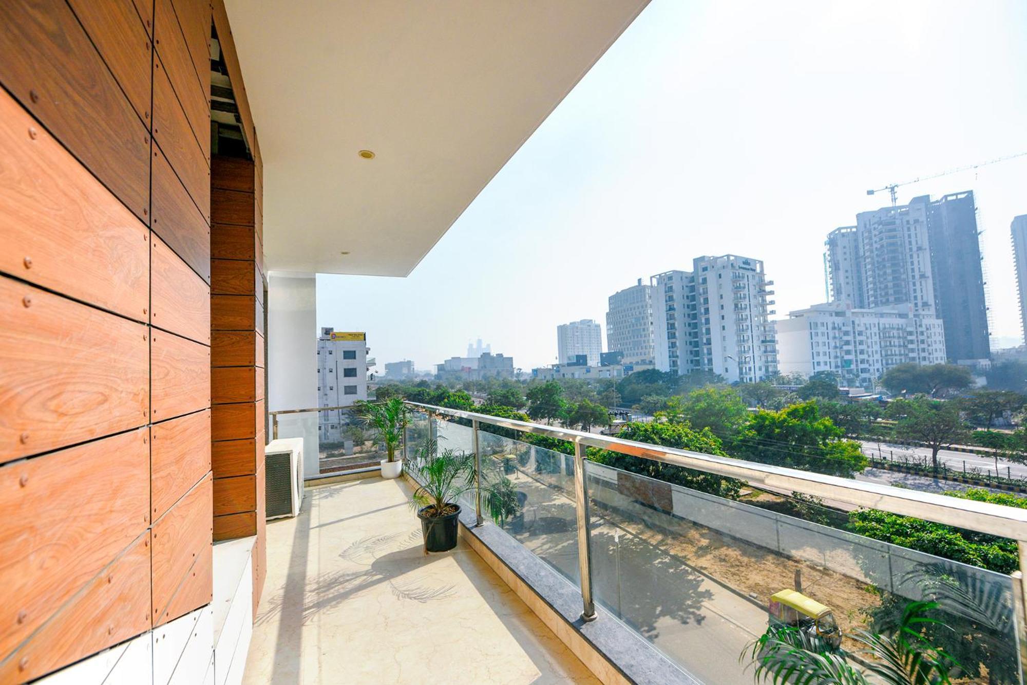 Fabhotel Ar Suites غورغاون المظهر الخارجي الصورة
